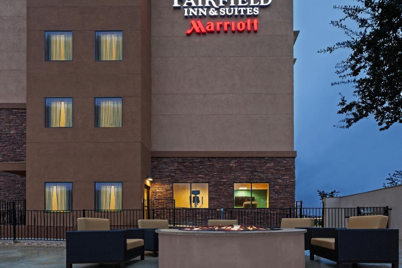 Fairfield Inn And Suites By Marriott Austin Northwest/Research Blvd Exterior photo